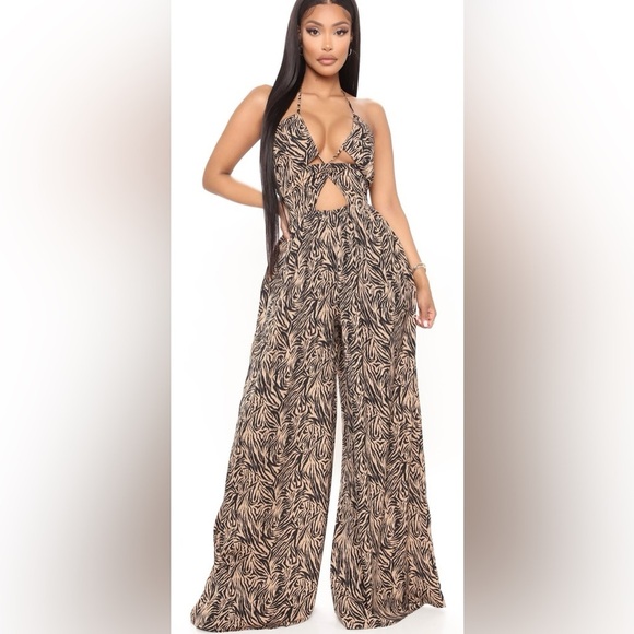 Elegant Zebra Print Jumpsuit - Picture 6 of 7